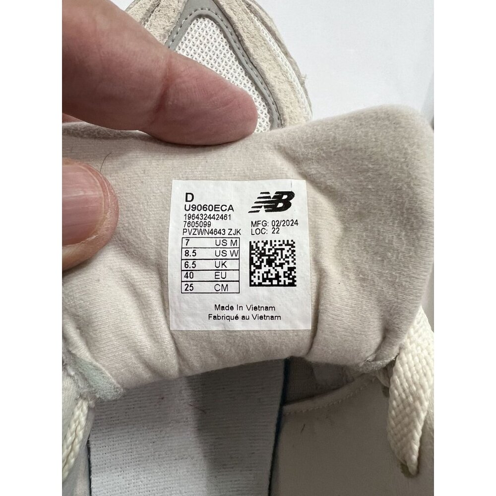 New Balance 9060 Sea Salt & Concrete - Picture 9 of 9